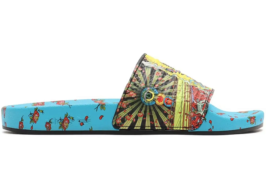 Фото № 1 с приближением к товару «‎adidas Adilette Slides»