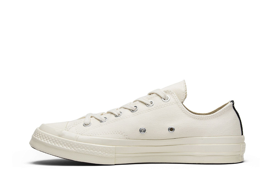 Фото № 4 с приближением к товару «‎Comme des Garçons Play x Converse Chuck 70 Low Milk»