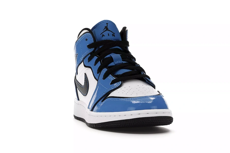 Фото № 4 с приближением к товару «‎Jordan 1 Mid Signal Blue »