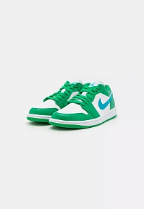 Фото № 3 с приближением к товару «‎AIR JORDAN 1 »