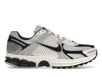 Nike Zoom Vomero 5 - 1