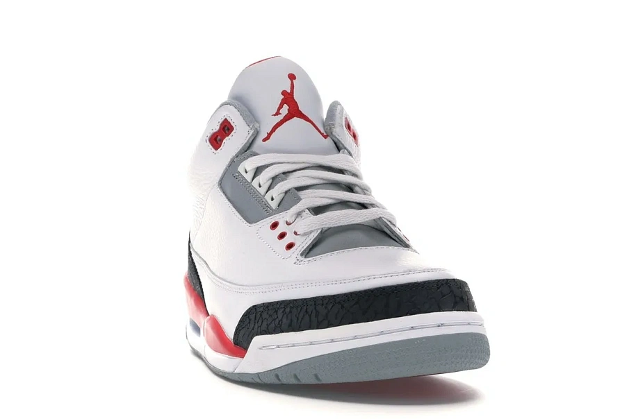 Фото № 3 с приближением к товару «‎Jordan 3 Retro Fire Red (2007)»