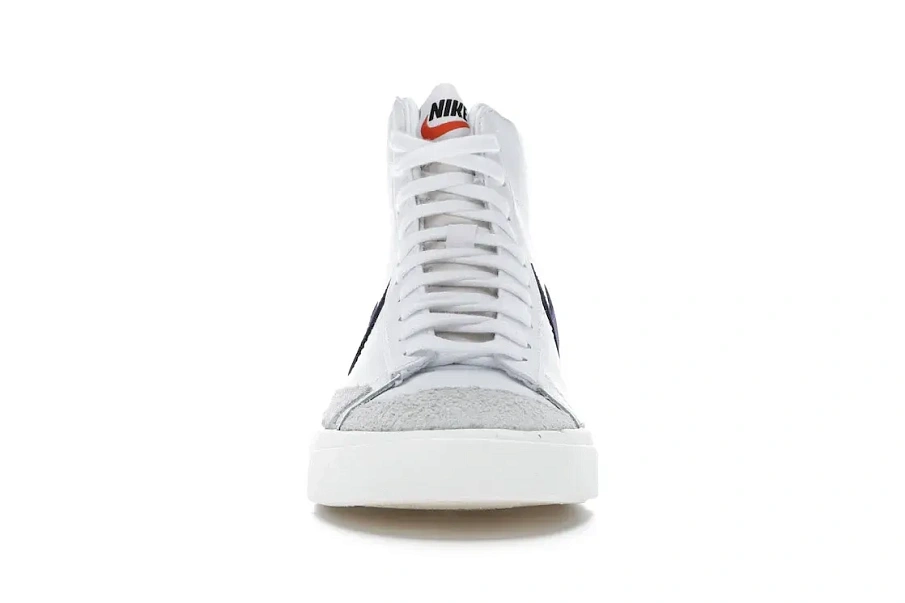 Фото № 2 с приближением к товару «‎Nike Blazer Mid 77 White Voltage Purple »