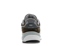Фото № 4 с приближением к товару «‎New Balance 990v6»