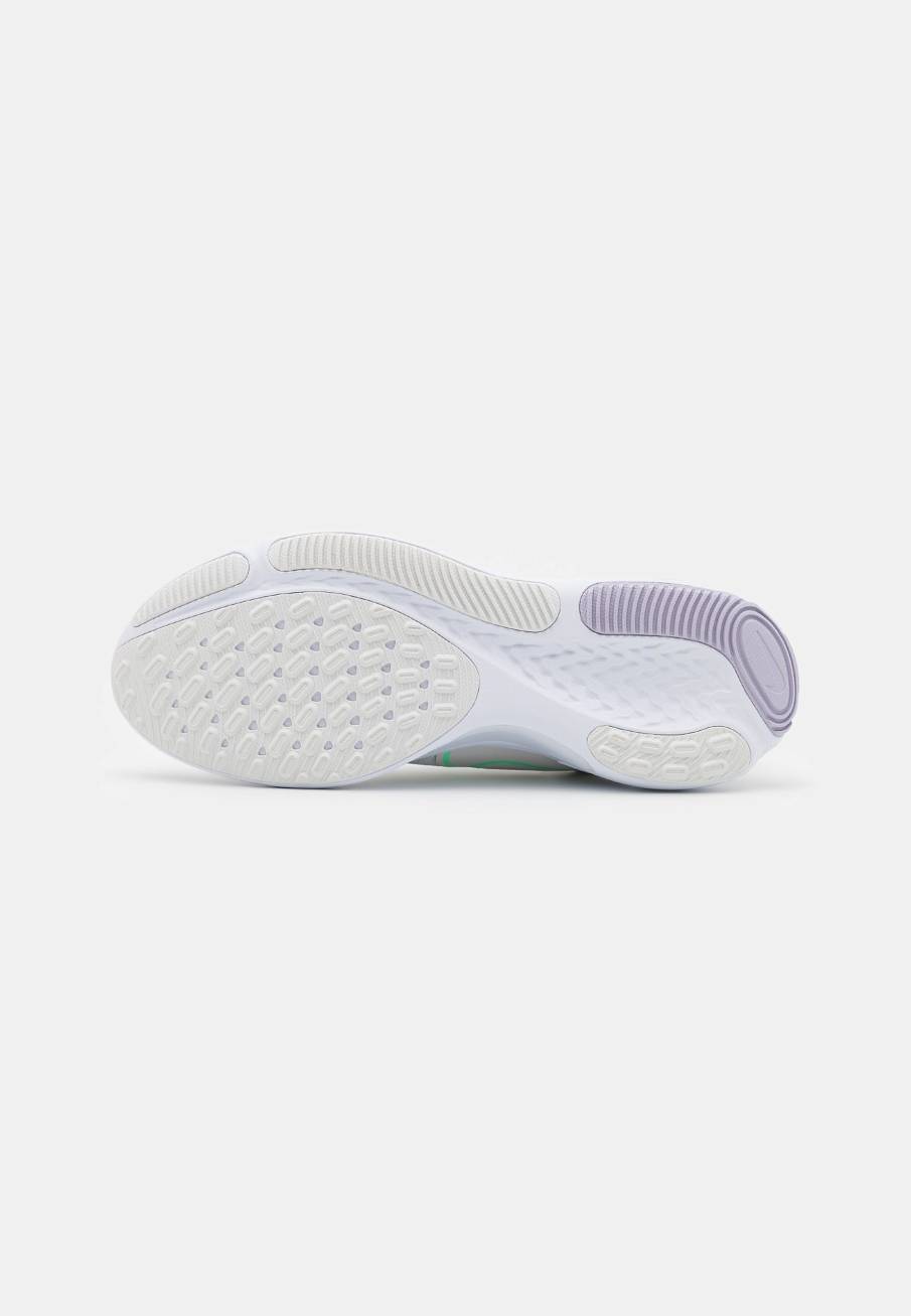 Фото № 5 с приближением к товару «‎Nike React Miler 2 »