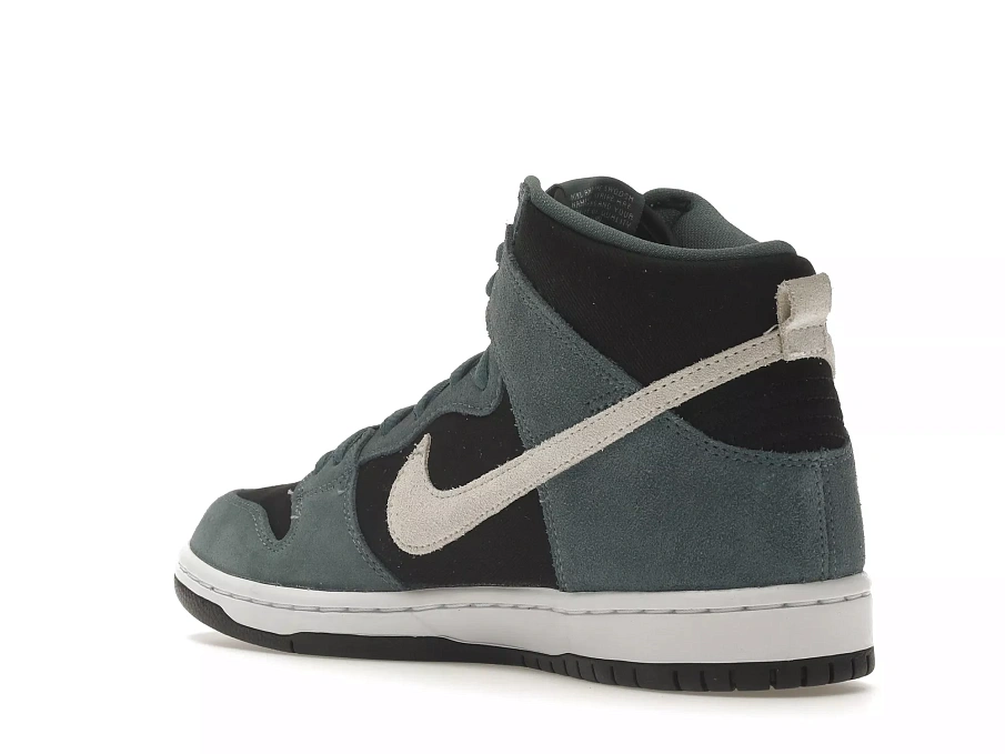 Фото № 6 с приближением к товару «‎Nike SB Dunk High Pro Mineral Slate Suede»