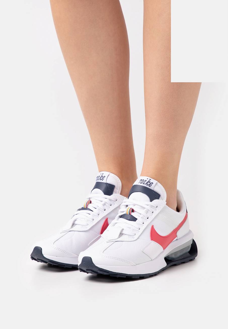 Фото № 2 с приближением к товару «‎Nike Air Max Pre-Day »
