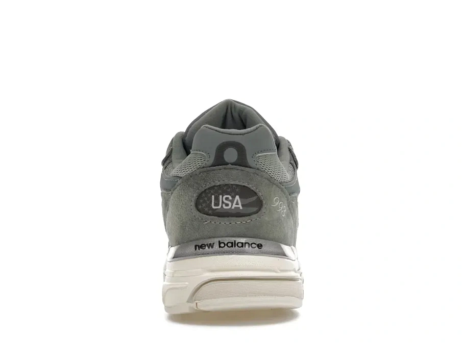 Фото № 4 с приближением к товару «‎New Balance 993»