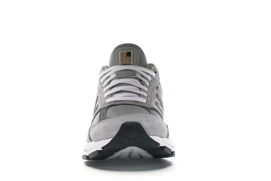 Фото № 2 с приближением к товару «‎New Balance 990v5»