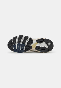 Фото № 5 с приближением к товару «‎Adidas Astir »