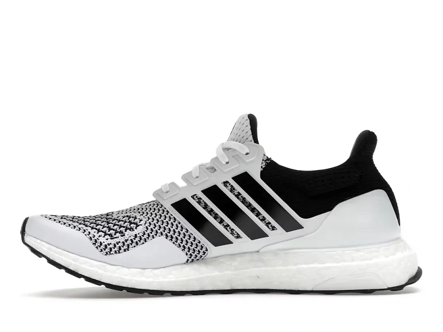 Фото № 3 с приближением к товару «‎adidas Ultra Boost 1.0»