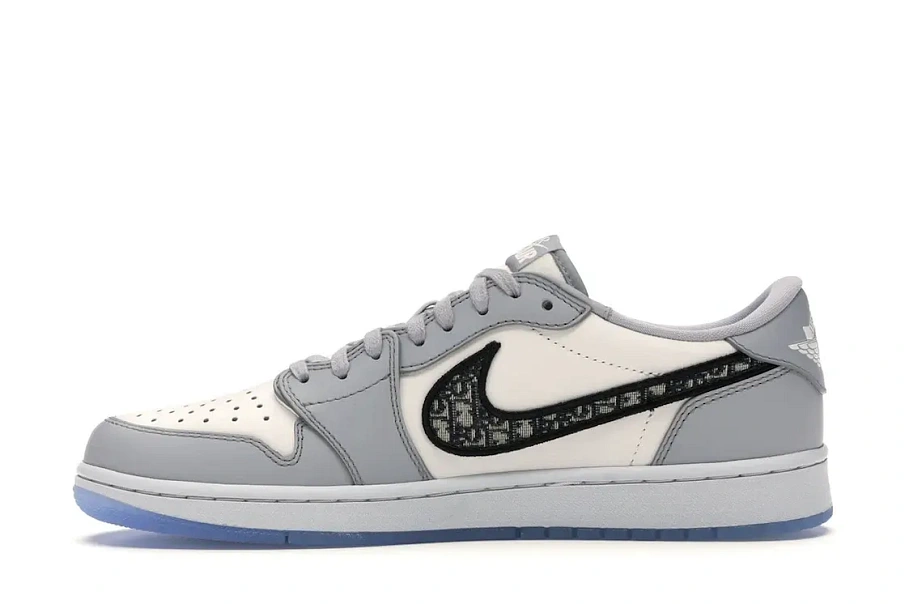 Фото № 3 с приближением к товару «‎Jordan 1 Retro Low Dior»