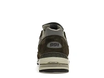 Фото № 4 с приближением к товару «‎New Balance 991»