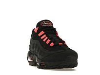 Фото № 4 с приближением к товару «‎Nike Air Max 95 Black Laser Crimson»
