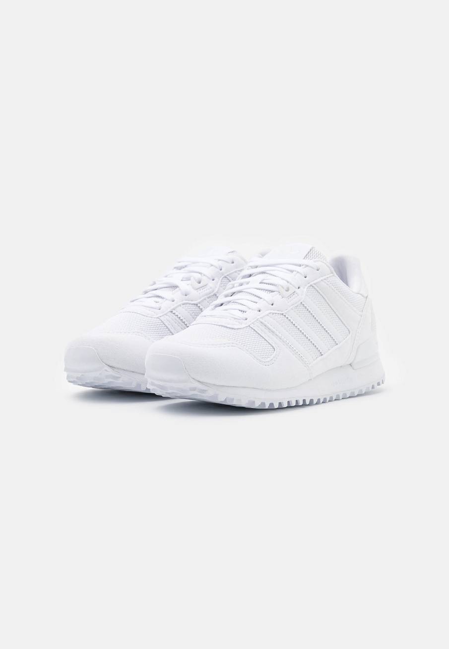 Фото № 2 с приближением к товару «‎Adidas ZX 700 »