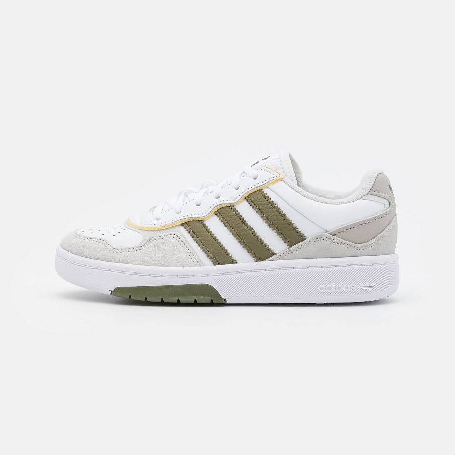 Фото № 1 с приближением к товару «‎Adidas Courtic »