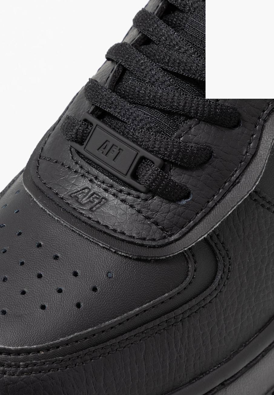 Фото № 3 с приближением к товару «‎Nike Af1 Shadow »