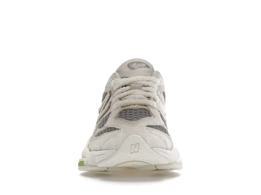 Фото № 2 с приближением к товару «‎New Balance 9060»