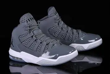 Nike Air Jordan Max Aura Cool  - 3