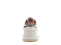 Фото № 4 с приближением к товару «‎Nike Dunk Low»
