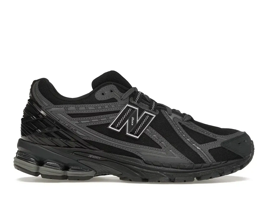 Фото № 1 с приближением к товару «‎New Balance 1906R»