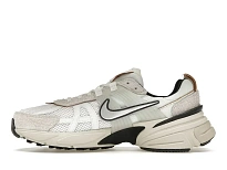 Фото № 3 с приближением к товару «‎Nike V2K Run»