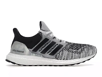 Фото № 1 с приближением к товару «‎adidas Ultra Boost 1.0 DNA Oreo (2022)»