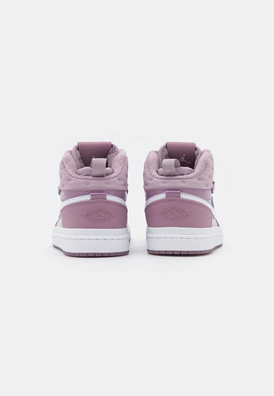 Фото № 3 с приближением к товару «‎Air Jordan 1 Acclimate »
