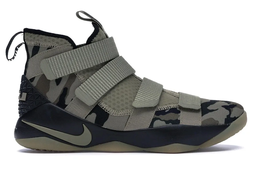 Фото № 1 с приближением к товару «‎Nike LeBron Zoom Soldier 11 Camo»