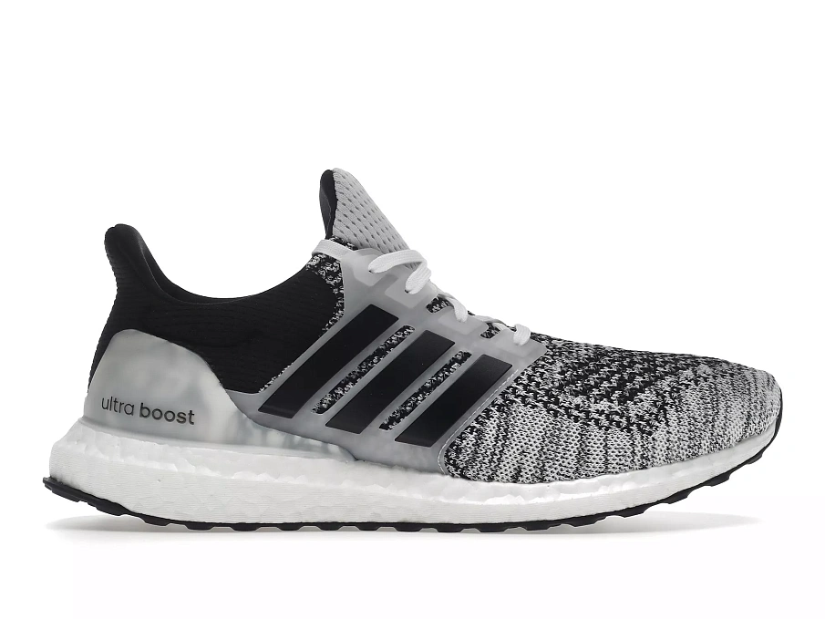Фото № 1 с приближением к товару «‎adidas Ultra Boost 1.0 DNA Oreo (2022)»
