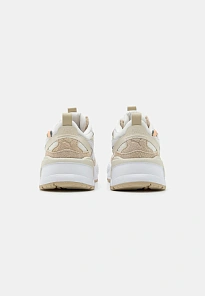 Фото № 3 с приближением к товару «‎RS-X EFEKT LUX»