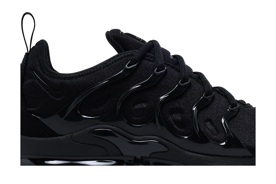 Фото № 3 с приближением к товару «‎Nike Air VaporMax Plus Triple Black 2025»