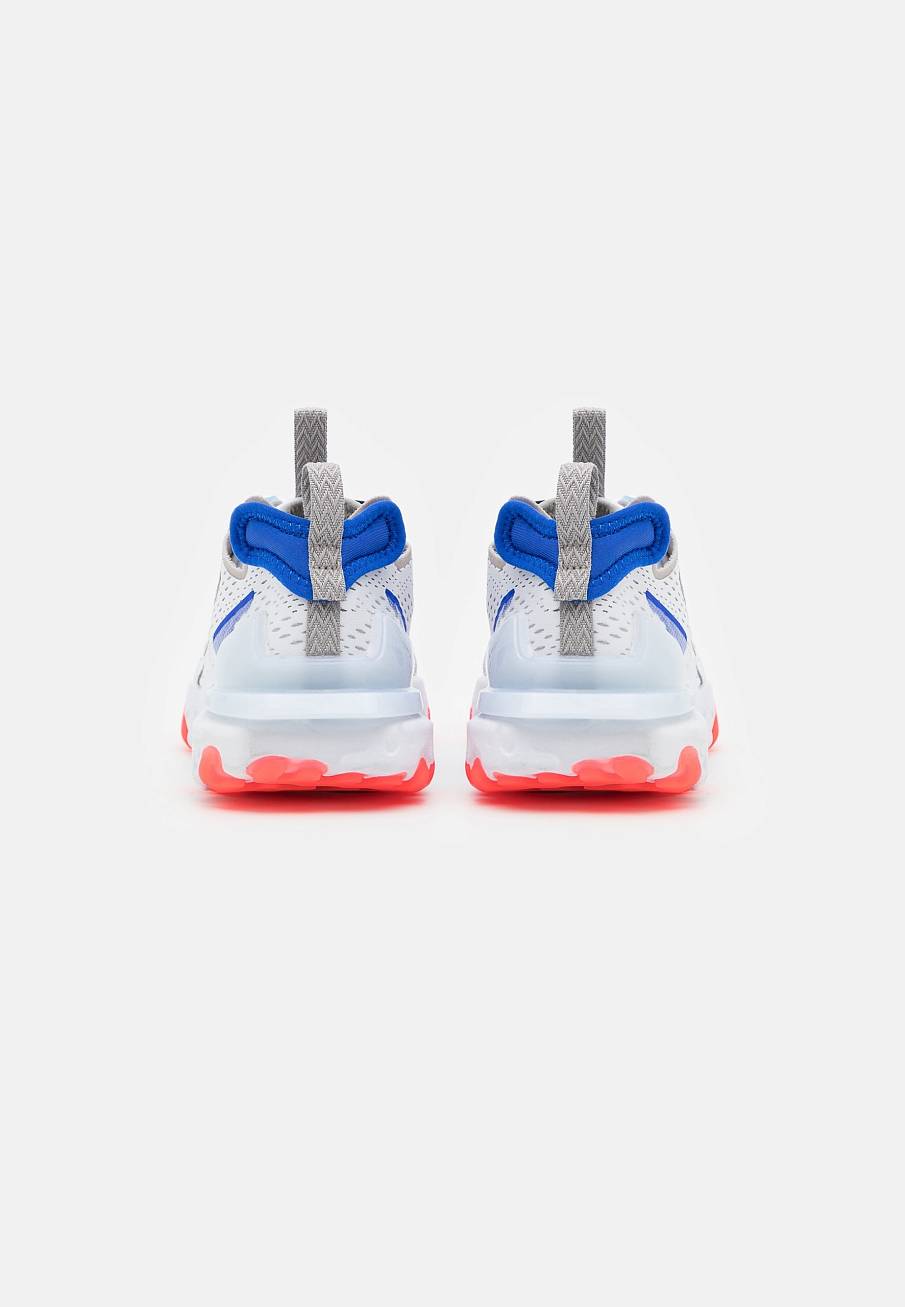 Фото № 3 с приближением к товару «‎Nike React Vision »