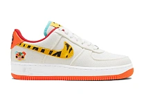 Фото № 1 с приближением к товару «‎Nike Air Force 1 Low 07 LX Year of the Tiger »