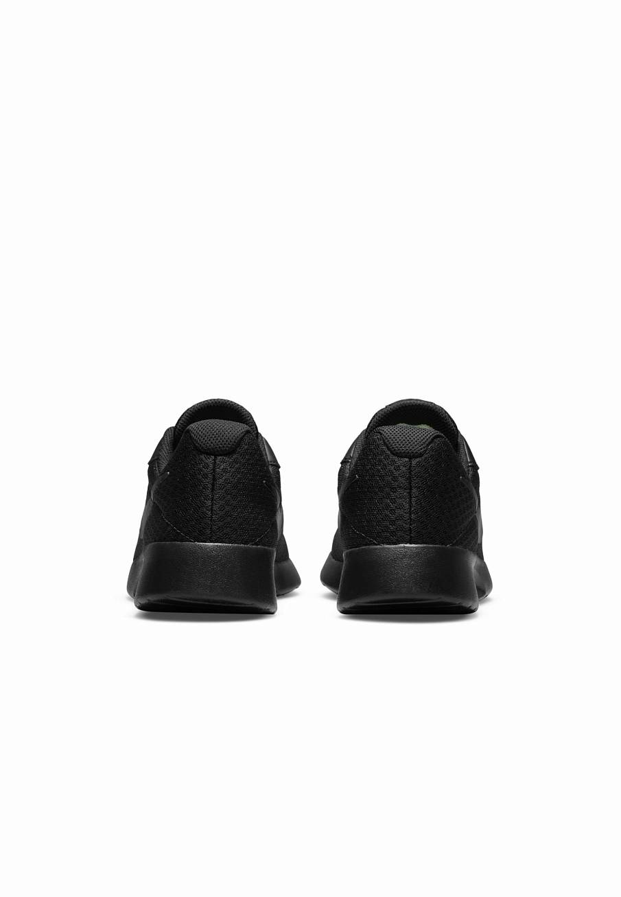 Фото № 3 с приближением к товару «‎Nike Tanjun »