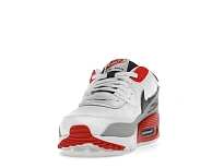 Фото № 3 с приближением к товару «‎Nike Air Max 90 USA (2021)»