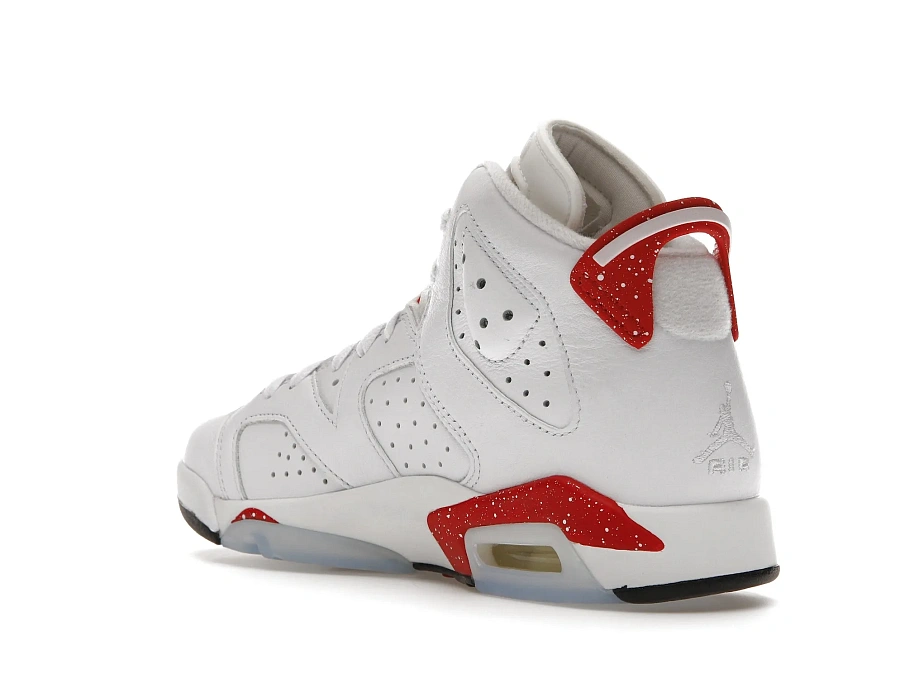 Фото № 6 с приближением к товару «‎Jordan 6 Retro Red Oreo »