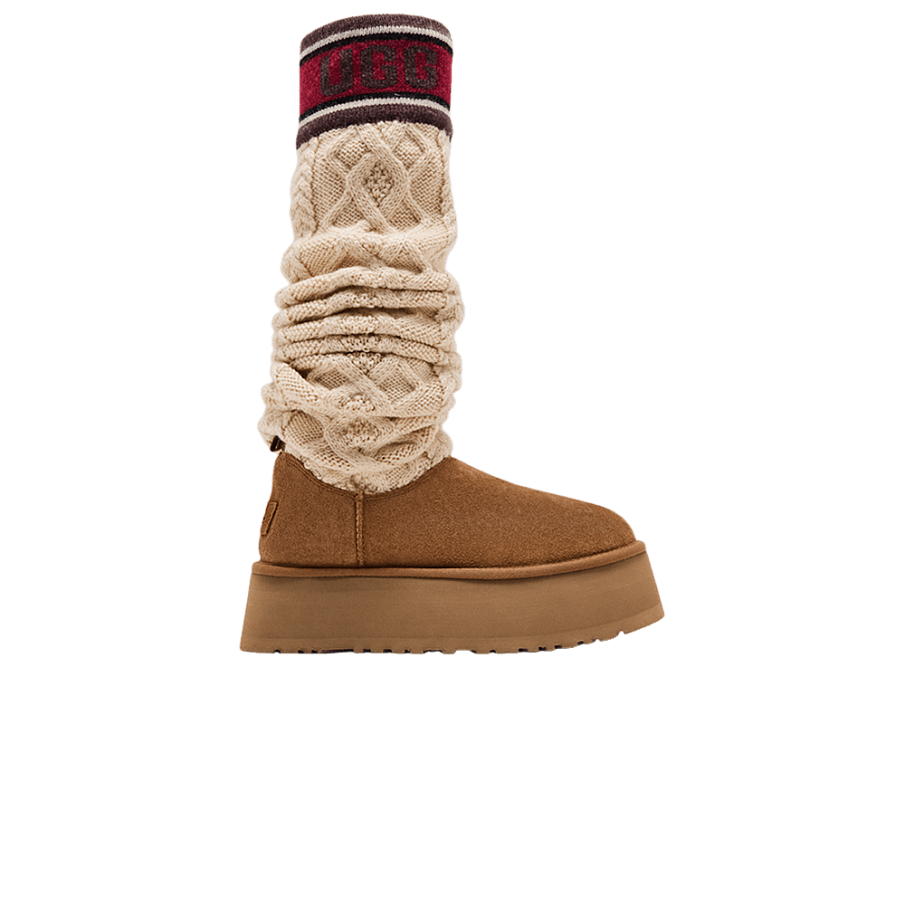 Фото № 1 с приближением к товару «‎UGG Women's Classic Sweater Letter Tall Chestnut»