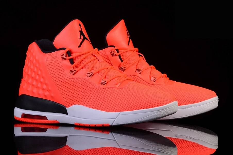 Фото № 2 с приближением к товару «‎Nike Air Jordan Academy»