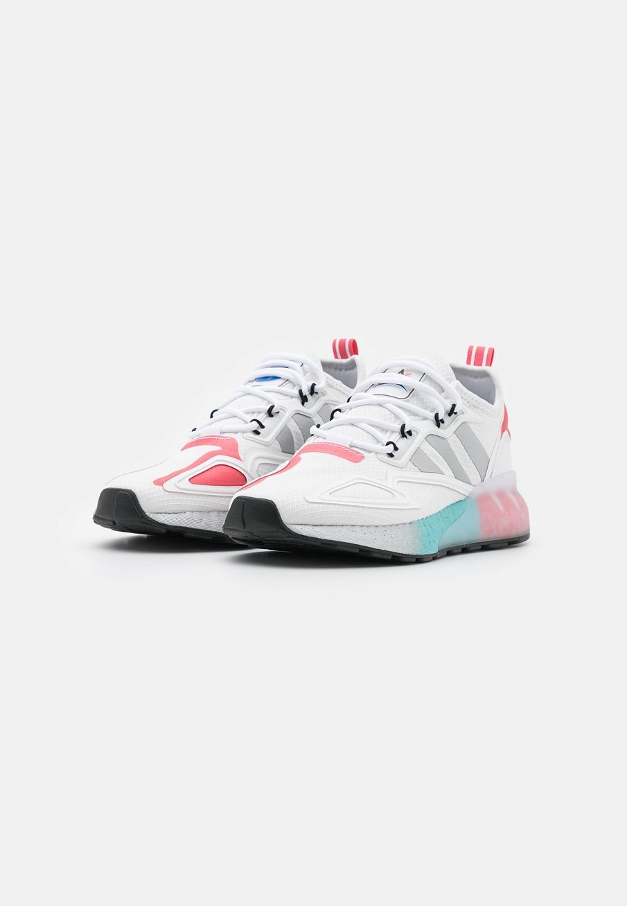 Фото № 3 с приближением к товару «‎Adidas ZX 2K Boost »