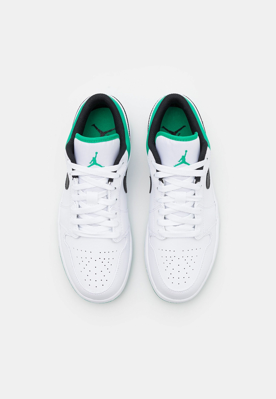 Фото № 4 с приближением к товару «‎Jordan Air 1 »