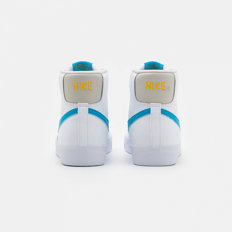 Фото № 3 с приближением к товару «‎Nike Blazer 77 »