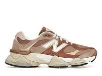Фото № 1 с приближением к товару «‎New Balance 9060»