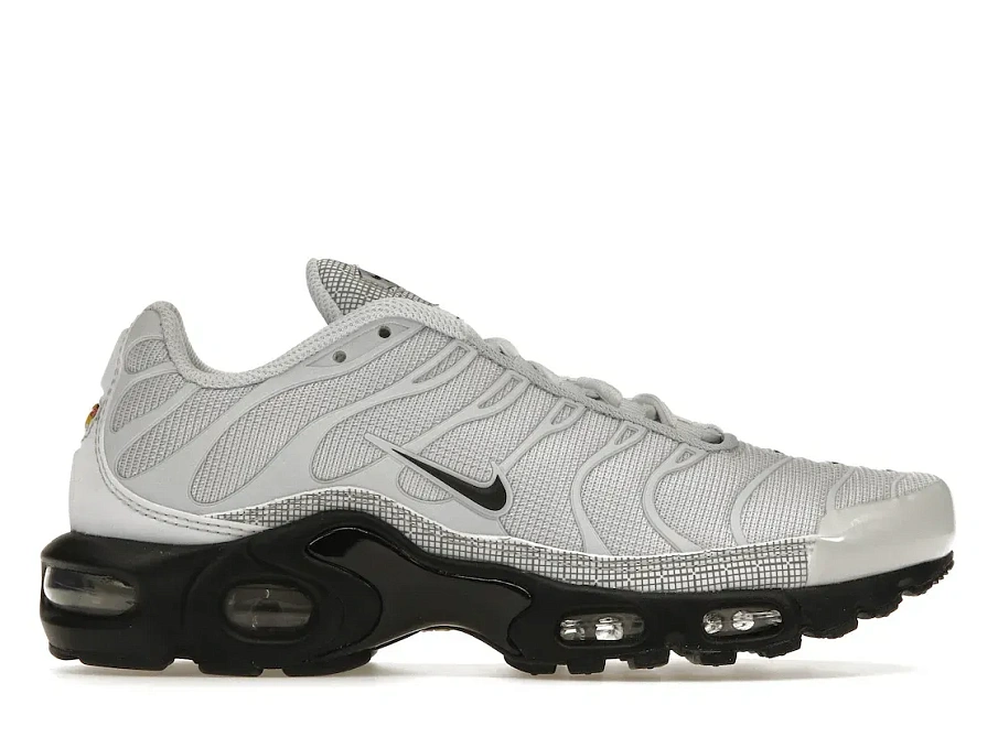 Фото № 1 с приближением к товару «‎Nike Air Max Plus Pure Platinum Black»