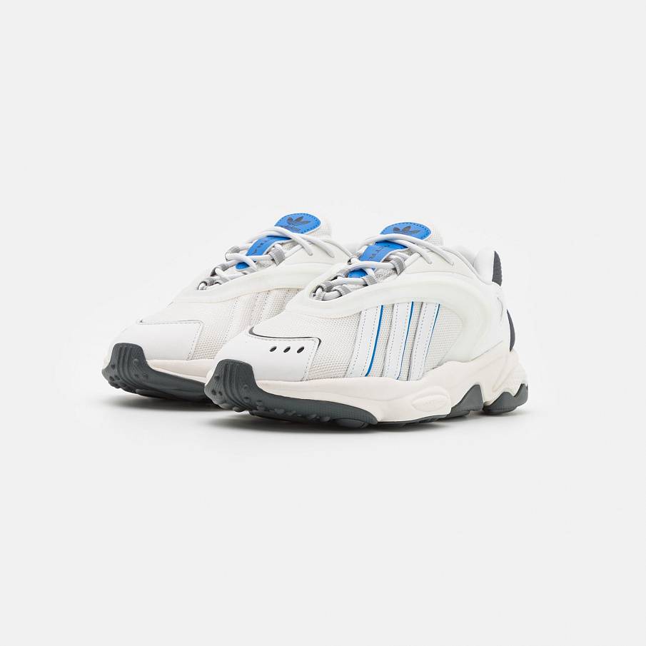 Фото № 2 с приближением к товару «‎Adidas Oztral »