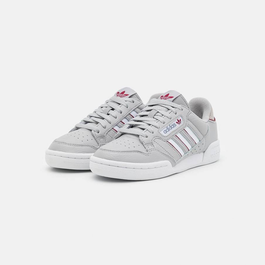 Фото № 2 с приближением к товару «‎Adidas Continental 80 »