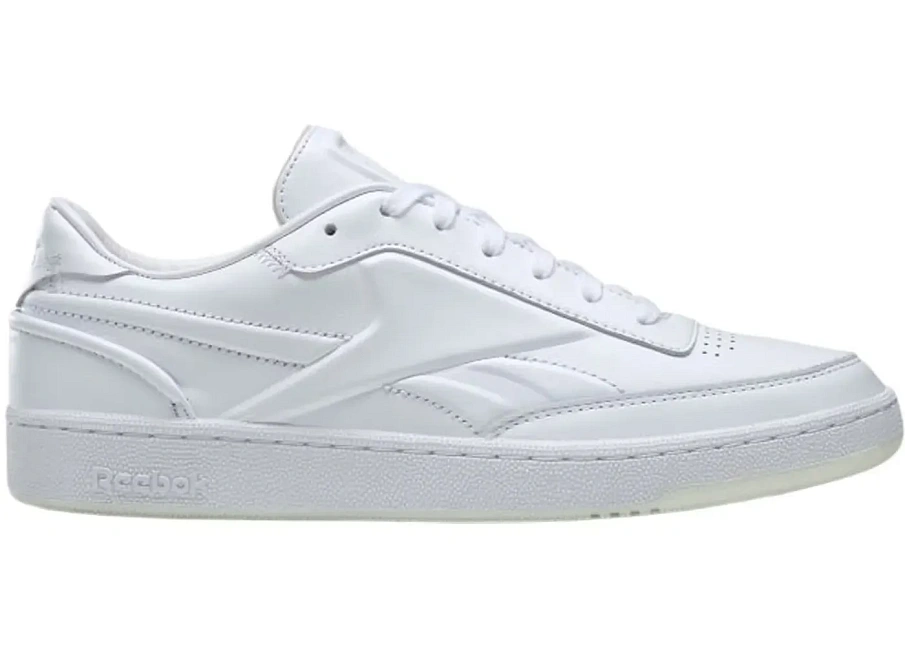 Фото № 1 с приближением к товару «‎Reebok Club C»