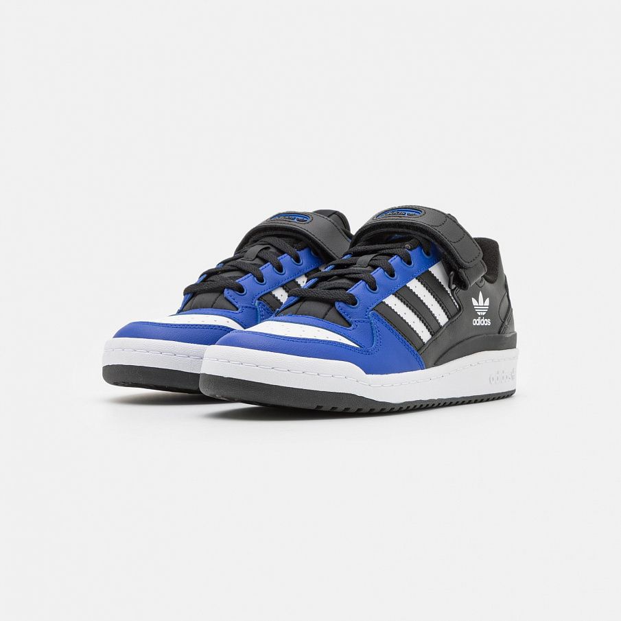 Фото № 2 с приближением к товару «‎Adidas Forum »