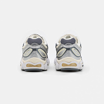 Фото № 3 с приближением к товару «‎Asics Gel-Nimbus 9 »