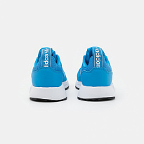 Фото № 3 с приближением к товару «‎Adidas Multix »